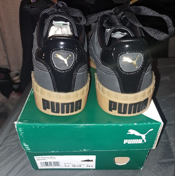 Cali Nubuck Womens Black Pumas with Gum sole - Picture 4 of 10